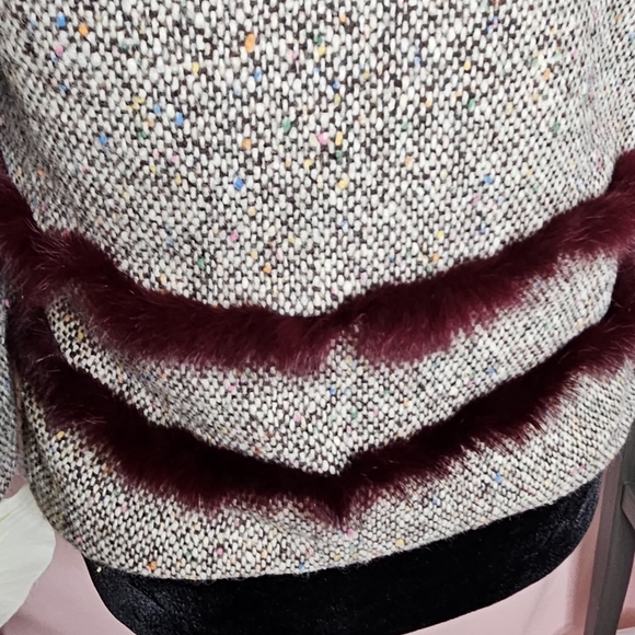 Burgundy Faux fur jacket size 2 whool and silk - Picture 7 of 11